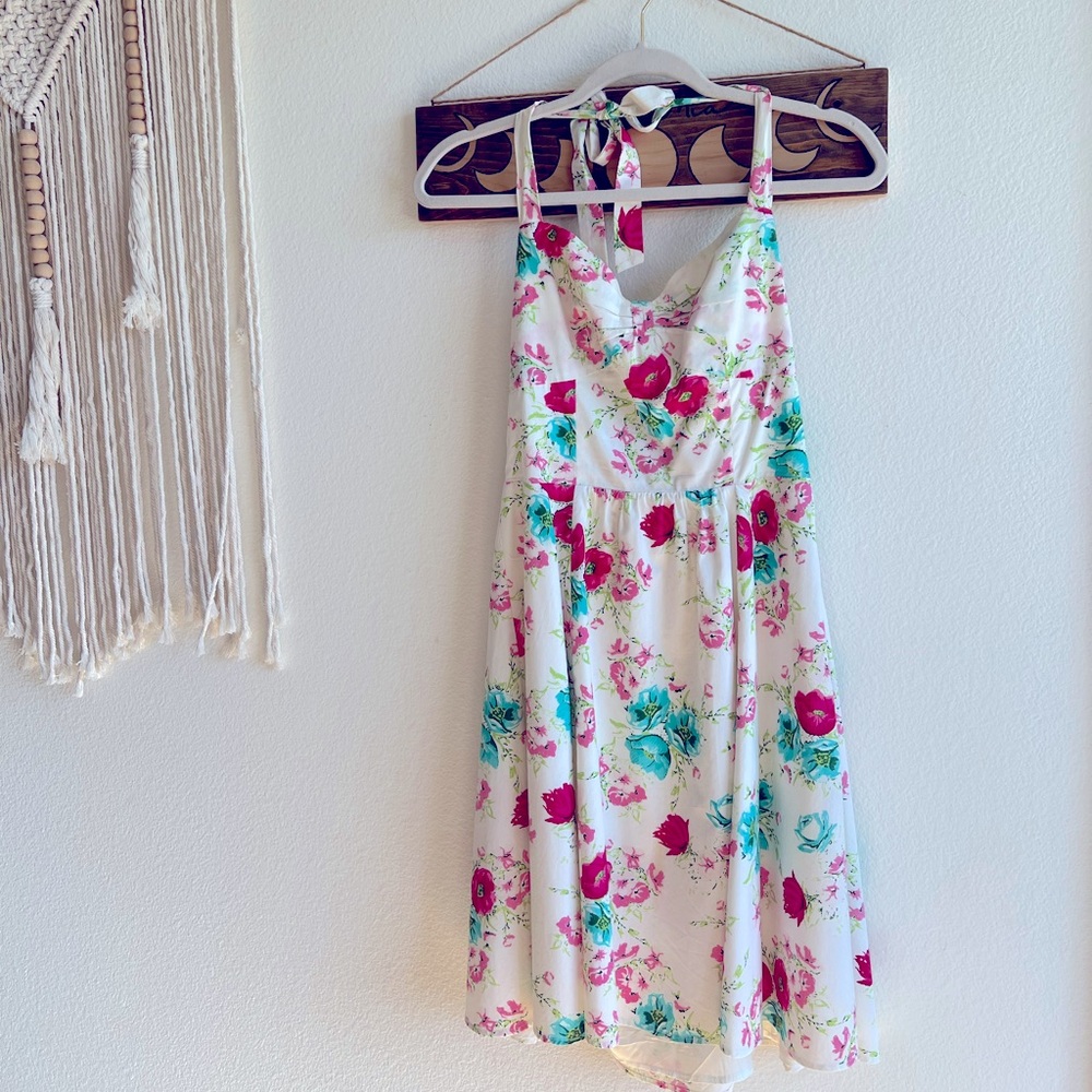 Vintage pinup style floral dress